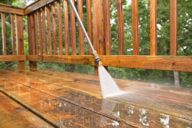 Why Choose Our Certified Pressure Washing Experts for Your Project Needs in Justice, IL?